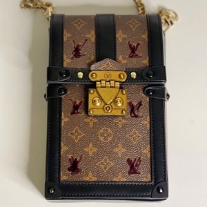 Beautiful phone case bag